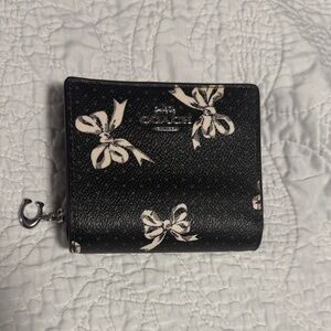 Coach Black and Cream Bow Print Wallet